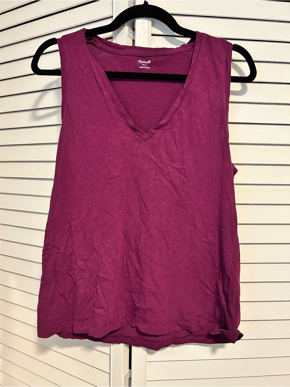 Madewell Women's Magenta V-Neck Sleeveless Tank Large